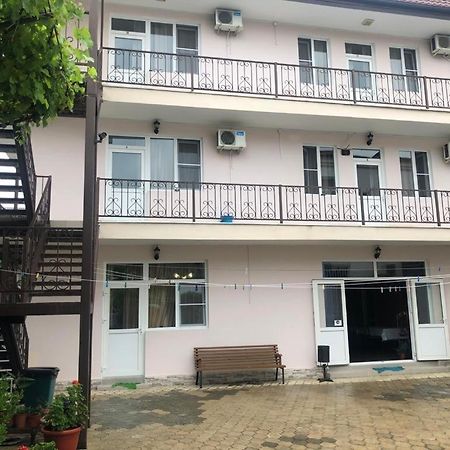Holidays In Sukhum Сухум Экстерьер фото