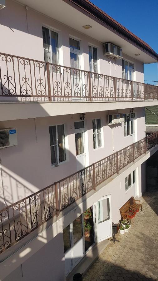 Holidays In Sukhum Сухум Экстерьер фото